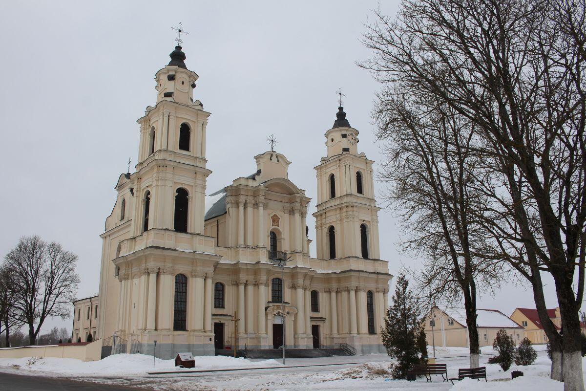 Путешествие в «белорусскую Мекку» для католиков. Что посмотреть и сколько это стоит?