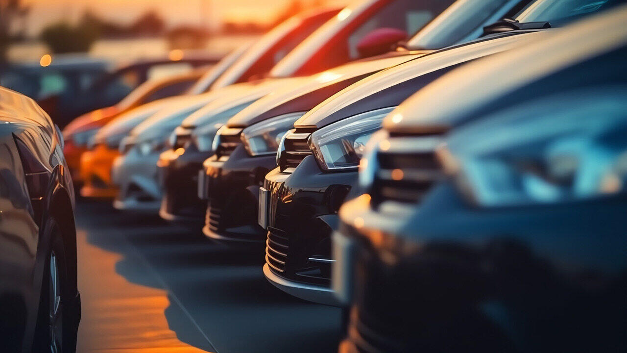 ​Сколько автомобилей приходится на 1000 жителей в Беларуси: рейтинг регионов