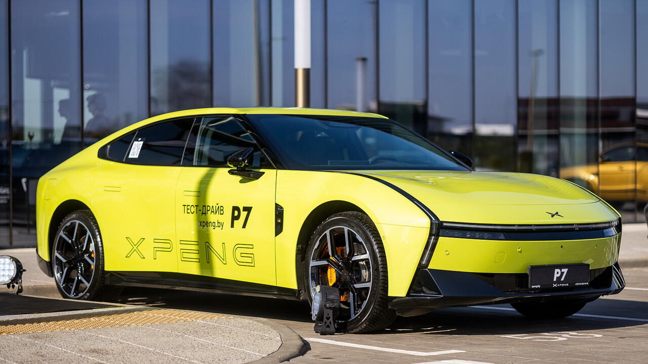 В Беларуси начались официальные продажи «умных» электрокаров Xpeng: сколько стоят и какие гарантии