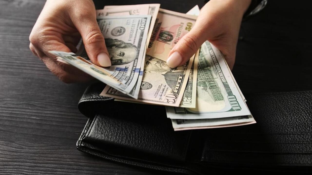 Появился зарплатный рейтинг стран ЕАЭС за 2025 год — на каком месте Беларусь?