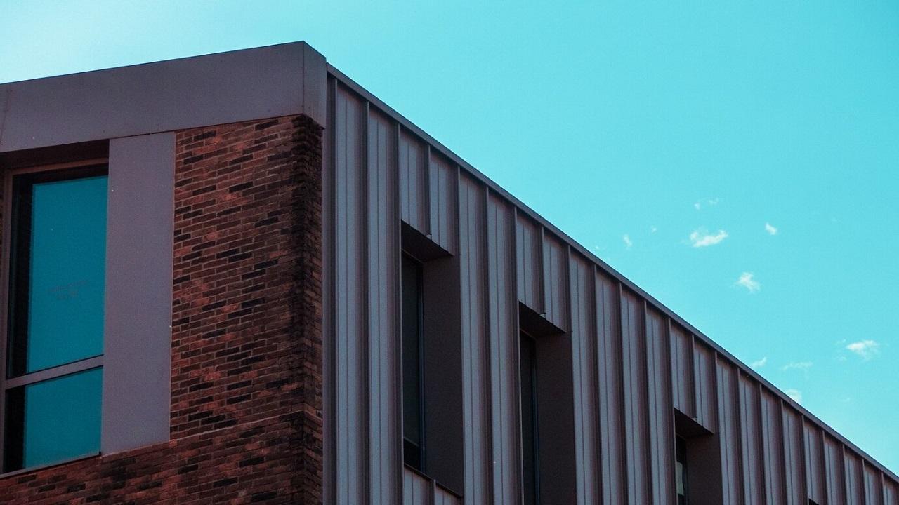 В столичном ЖК «Уютный» начинают возводить дома усадебного типа