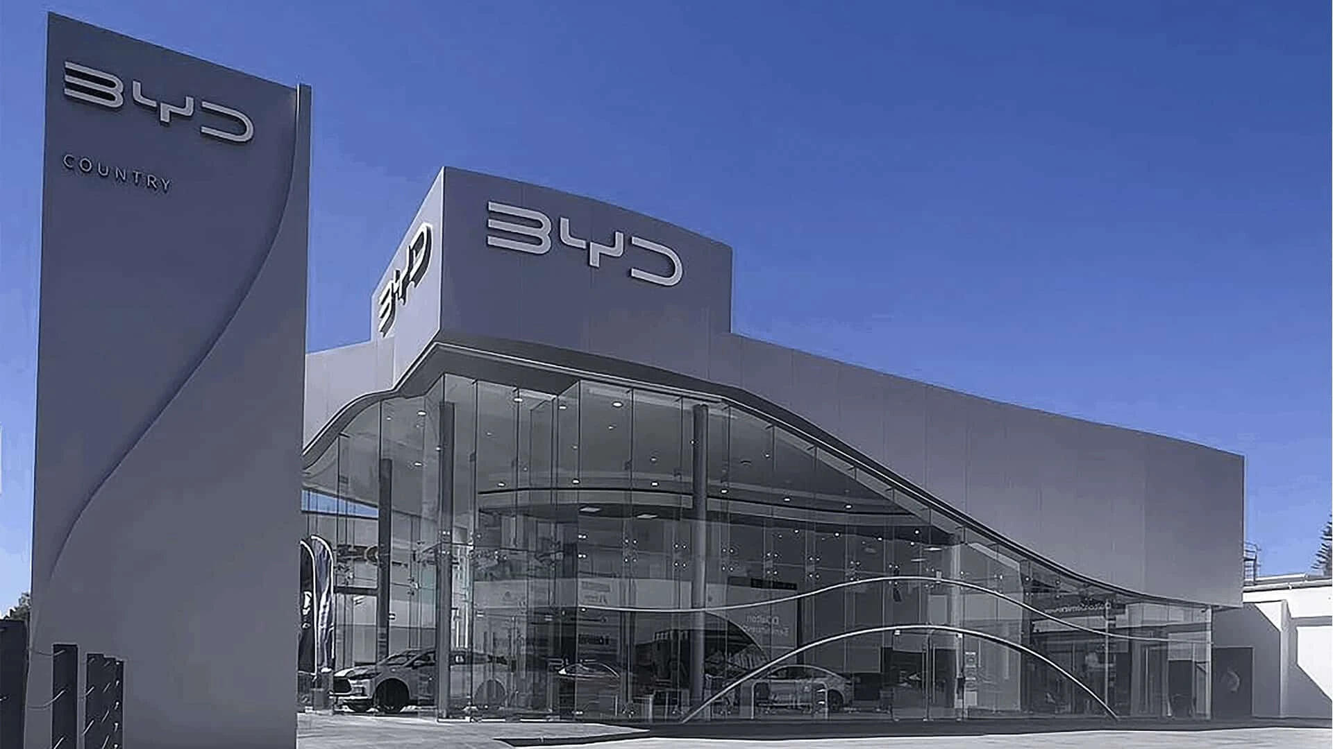 Зарубежные продажи BYD выросли на 70% — компания массово нанимает сотрудников