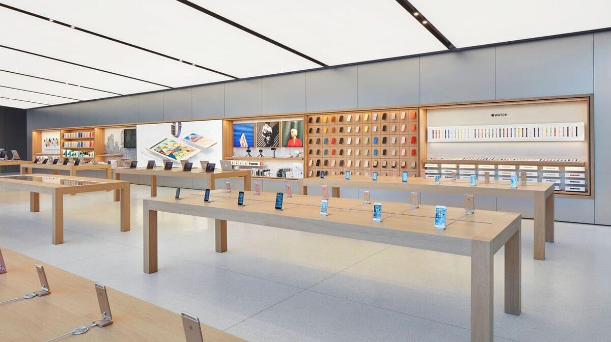 Концепт складного iPhone перед презентацией Apple 2026