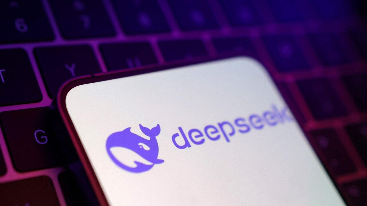 Использование китайского ИИ стоило работы топ-менеджеру московской фирмы