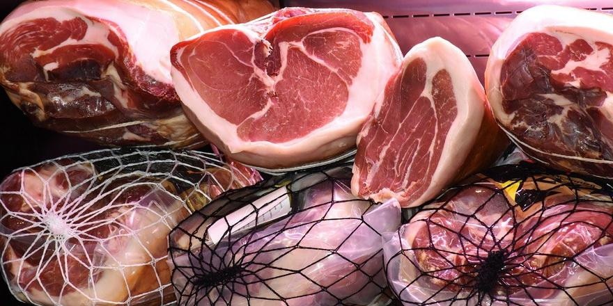 Государство ограничило рост цен на мясо, рыбу, яйца и молочку