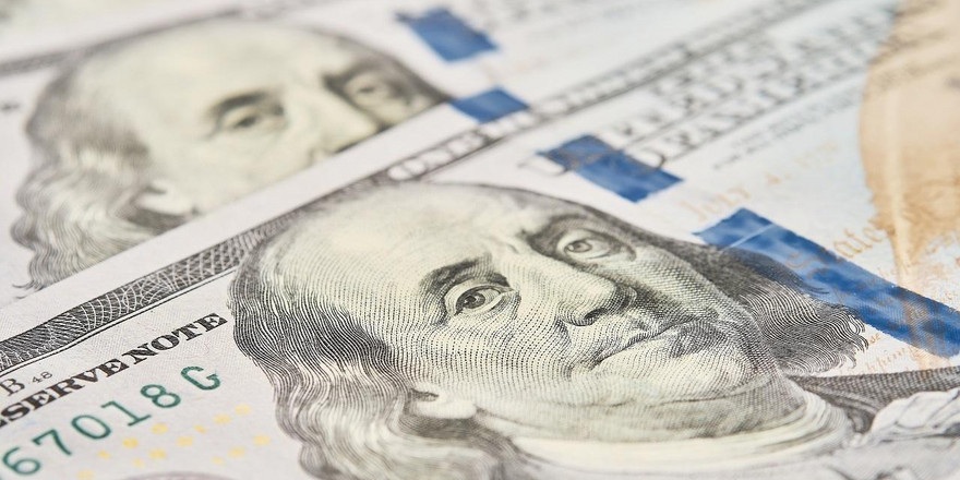 Курсы валют на 13 июня 2023: доллар – 2,9856, евро – 3,145, российский рубль – 3,5874
