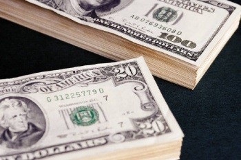 Власти ускоряют приток валютной выручки сокращением сроков