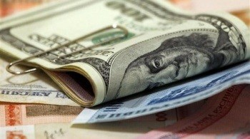 На БВФБ отменено предварительное резервирование белорусских рублей для приобретения валюты