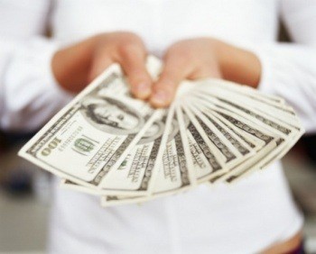 В феврале банки ставки сперва подняли, а затем и понизили