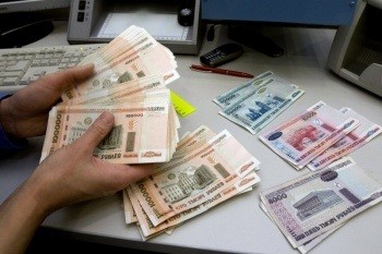 Белорусы за месяц зарабатывают сумму, которую шведы получат за 9,5 часов