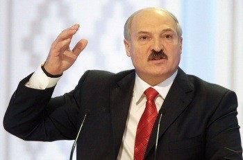 Президент предупредил главу Нацбанка, что будет следить за уровнем цен и инфляции