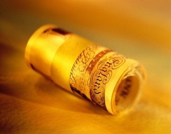 На торгах в четверг курс доллара снова вырос