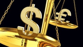 На торгах 3 сентября курс доллара снова обновил годовой максимум