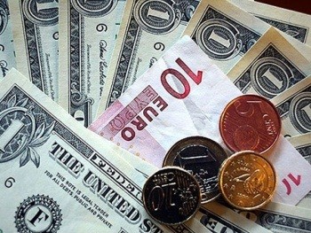 На торгах 12 сентября евро снова побил все рекорды 