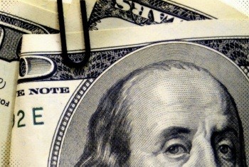 В Беларуси с 1 октября ужесточились условия выдачи валютных кредитов