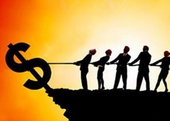 На торгах 7 октября курс доллара обновил обновил абсолютный максимум