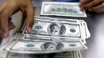 БВФБ, 30 октября: курс доллара снова вырос, курсы евро и рубля РФ упали