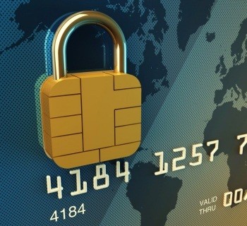 Все банки Беларуси перейдут с 2015 года на выпуск чиповых карточек