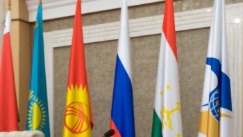 ЕврАзЭС отложил выделение Беларуси шестого транша кредита 