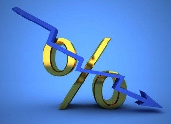 За сколько плавная девальвация съест ваш вклад в рублях?