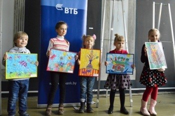 Банк ВТБ повышает финансовую грамотность и развивает художественный вкус