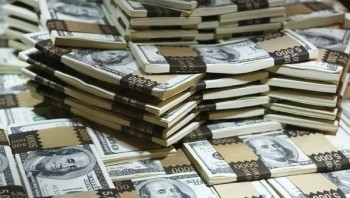 Перелом валютного рынка: население перестало опустошать обменники