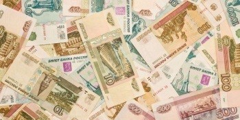 Вспоминая август: соседский червонец. Cводные цифры по операциям с российским рублем