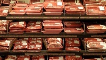 Сколько Беларусь заработала на шкварках: торговля мясом в июле по версии таможни