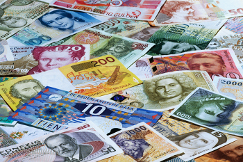 Курсы валют на 27 января: курс доллара - 15 310, курс евро - 17 220, российский рубль - 226,5