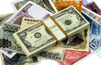 Курсы валют на 11 марта: курс доллара - 15 200, курс евро - 16 250, российский рубль - 243