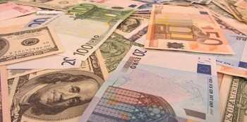 Курсы валют на 16 апреля: курс доллара - 14 270, курс евро - 15 200, российский рубль - 287,5
