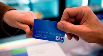 Интернет-магазины смогут получать оплату в долларах