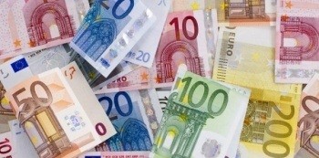 Курсы валют на 29 сентября: курс доллара - 17 703, курс евро - 19 908, российский рубль - 267,33