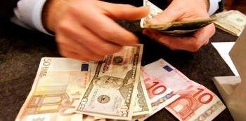 Курсы валют на 4 ноября: курс доллара - 17 413, курс евро - 19 015, российский рубль - 277,17