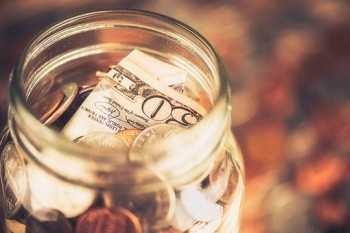 Россияне стали чаще открывать вклады в Беларуси