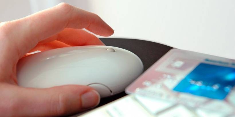 Белорусы к 2020 году перейдут на виртуальные карты для покупок в интернете