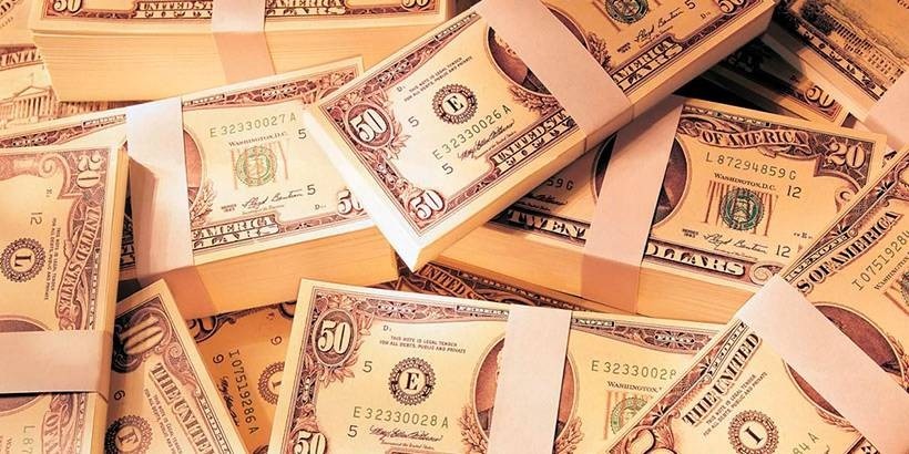 Средний белорус держит в банке в 2,5 раза больше денег, чем украинец, и в 2 раза меньше, чем россиянин