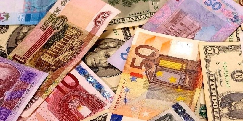 Курсы валют на 5 апреля: курс доллара - 20 254, курс евро - 23 008, российский рубль - 294,1