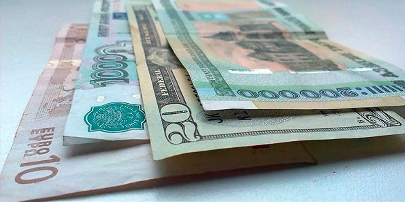 Курсы валют на 6 апреля: курс доллара - 20 236, курс евро - 22 977, российский рубль - 295,36