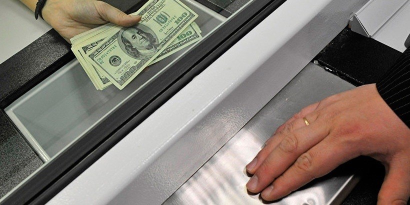 Эксперт: Доллар к концу года будет стоить 2 рубля 15 копеек