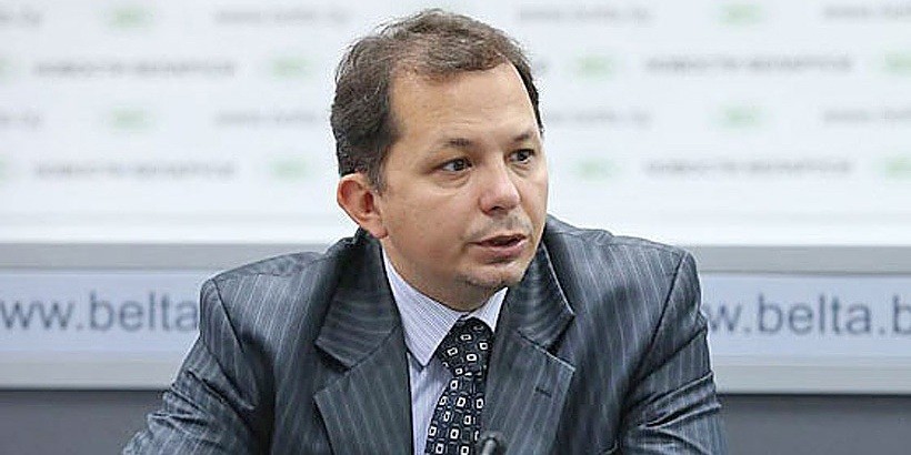 «К росту курса еще бы рост ВВП». Эксперт об укреплении белорусского рубля к доллару