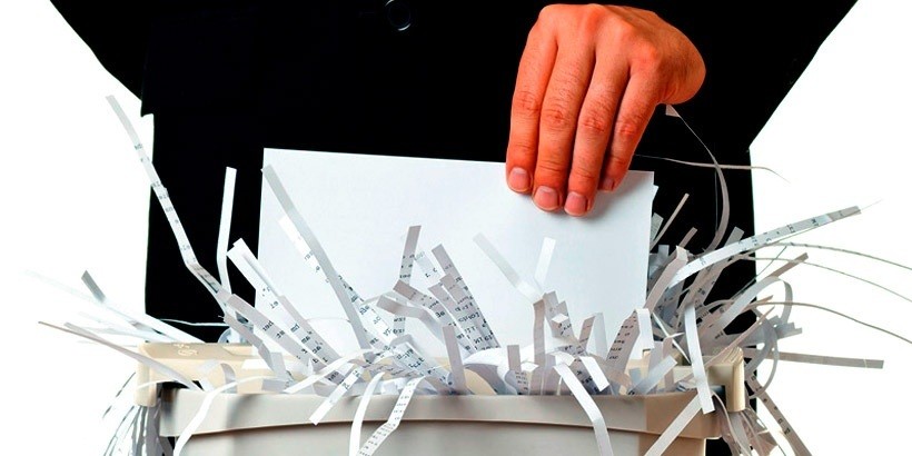 Кроссовки «Белкельме» и шоколад «Идеал» попали под ликвидацию