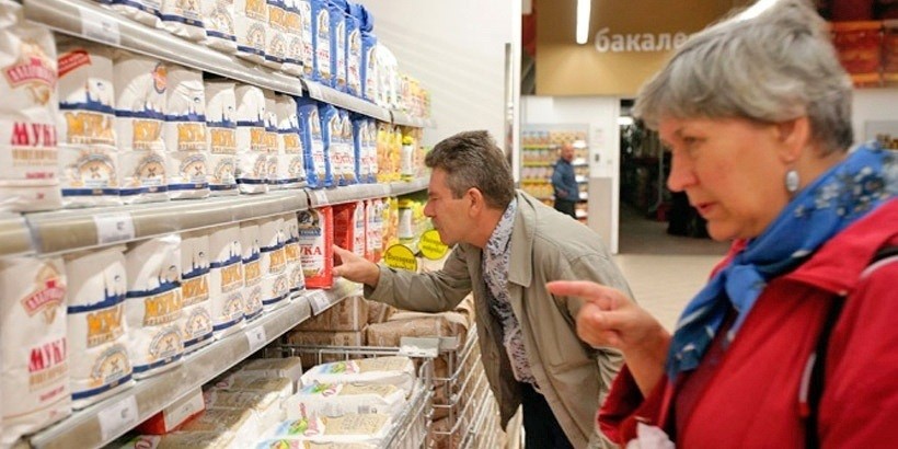 Нацбанк: Белорусы начали экономить и на продуктах, а потребительские кредиты пошли в рост