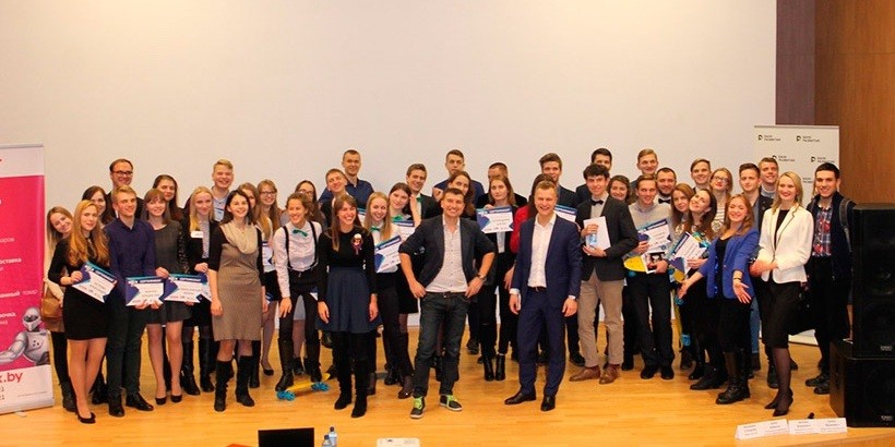 Как компании 21vek.by идти в ногу со временем: подведены итоги первого кейс-чемпионата в сфере e-commerce