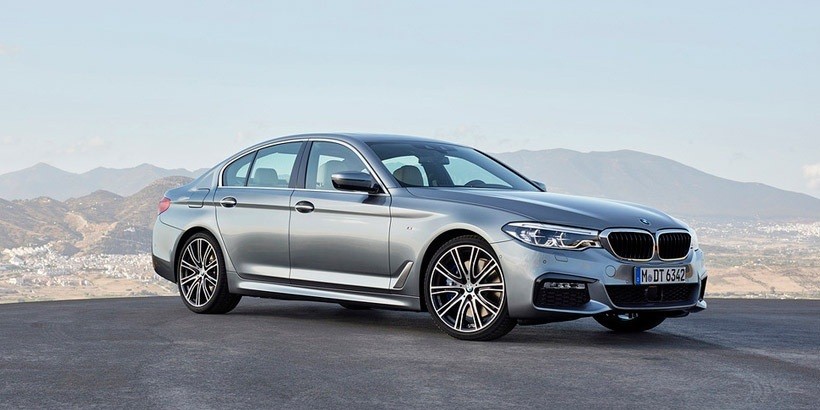 В Беларусь привезли новую «пятерку» BMW