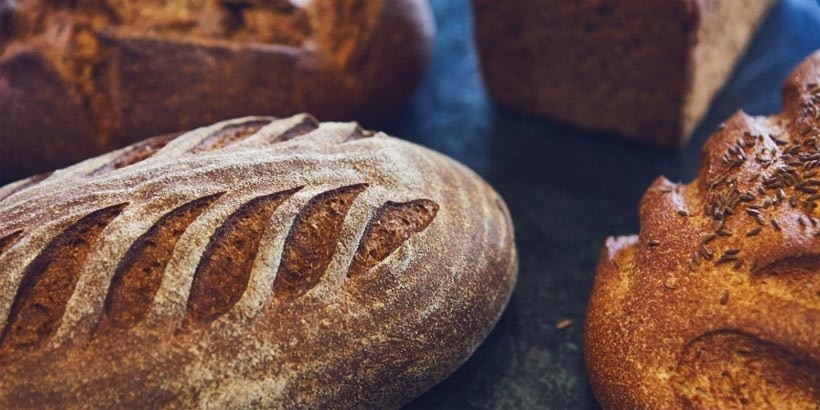 «Рожь» звучит как «рай». Белорусский эмигрант в 70 лет открыл в Мельбурне пекарню