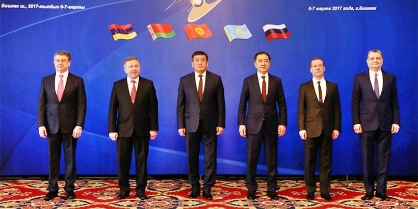 Андрей Кобяков раскритиковал ЕАЭС, Дмитрий Медведев ему ответил