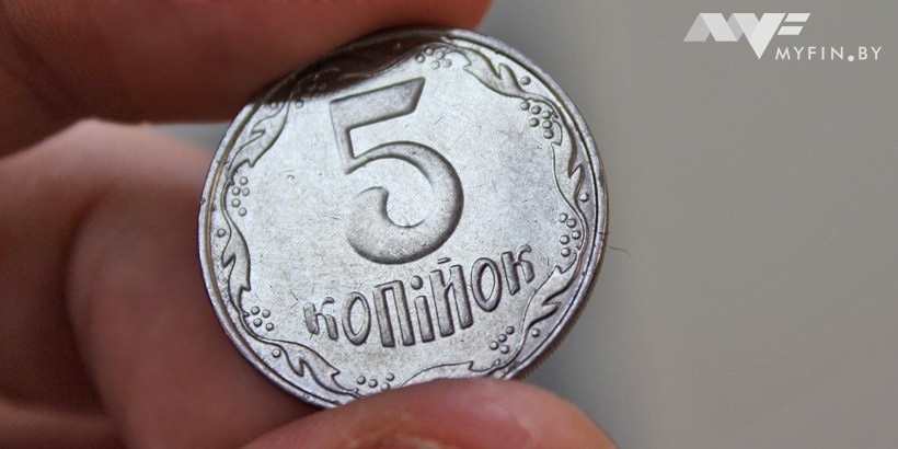 Украинцам запретили переводить деньги из России. Потоки пойдут через Беларусь?