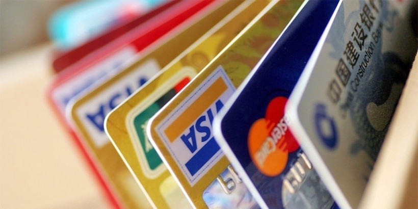 В ночь на воскресенье могут сбоить карты ряда банков