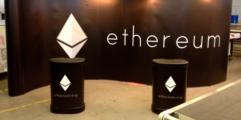 Криптовалюта Ethereum подорожала почти в 30 раз